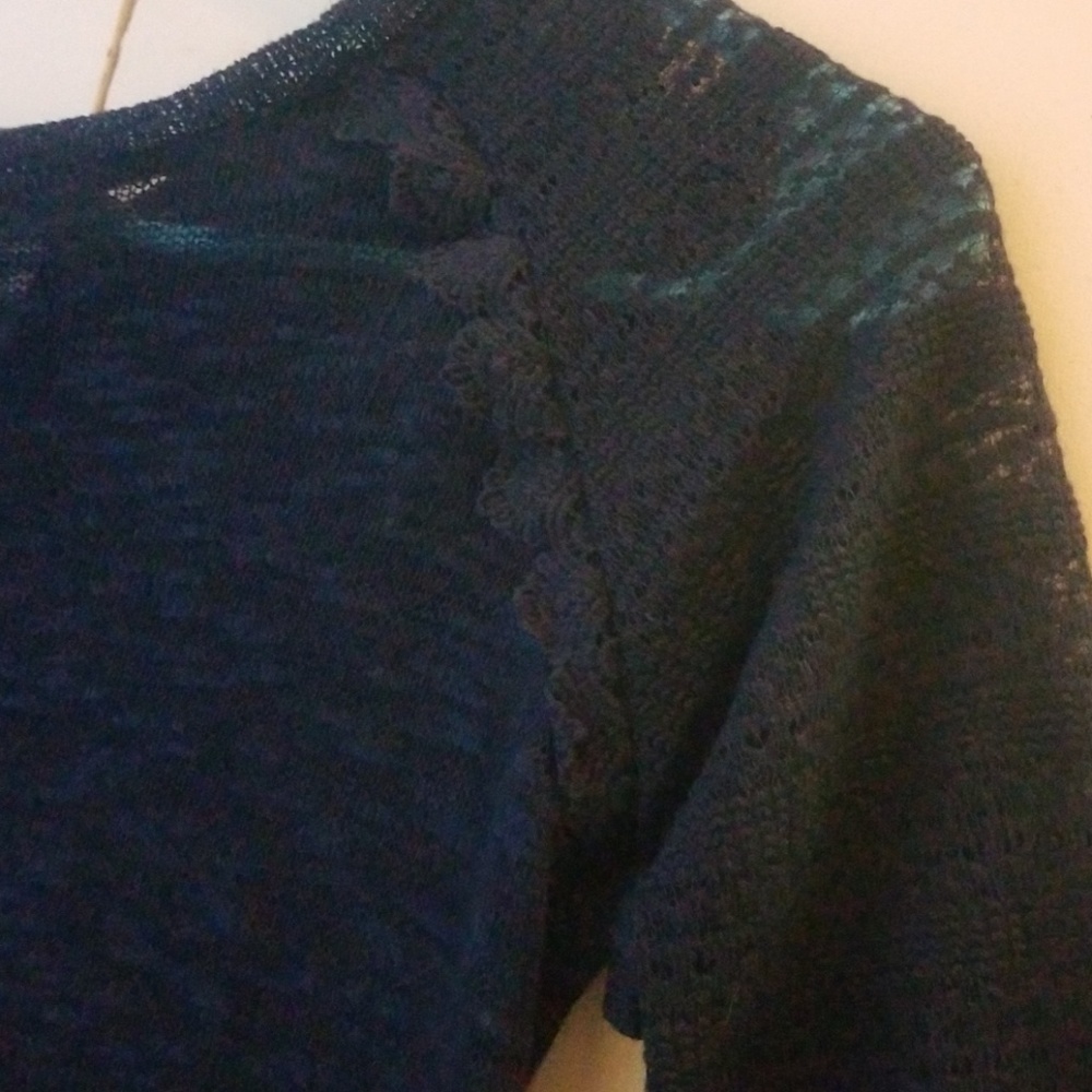 Shirt - Picture 2 of 5